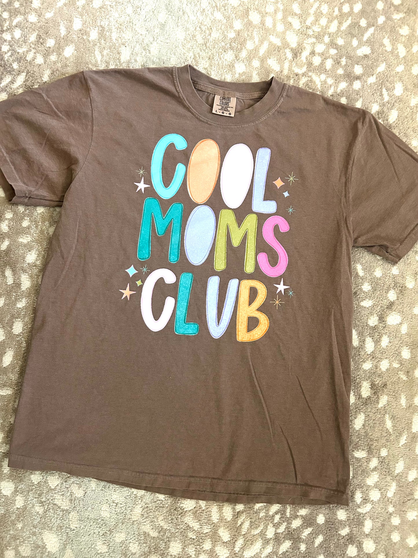 Cool Moms Club Tee